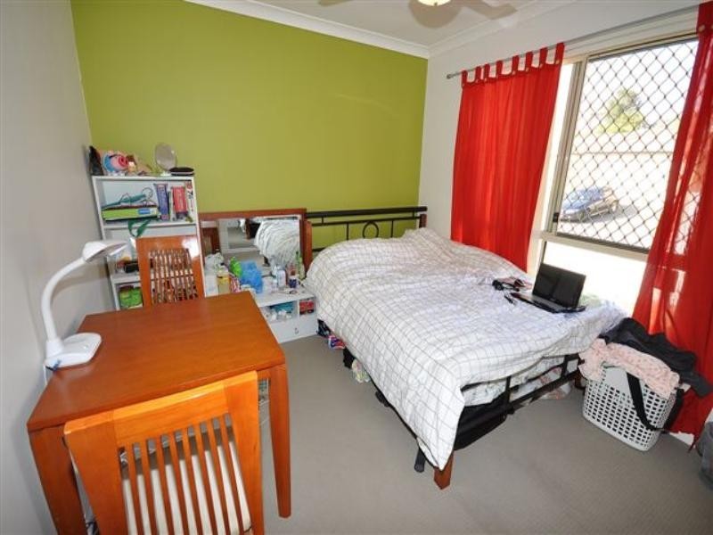 12 Etelka Way, Arundel QLD 4214