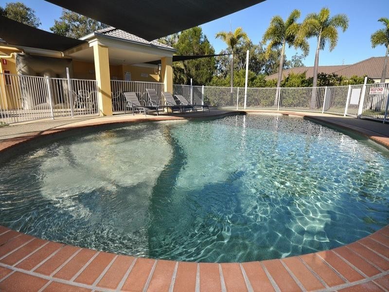 7/95 Arundel Drive, Arundel QLD 4214