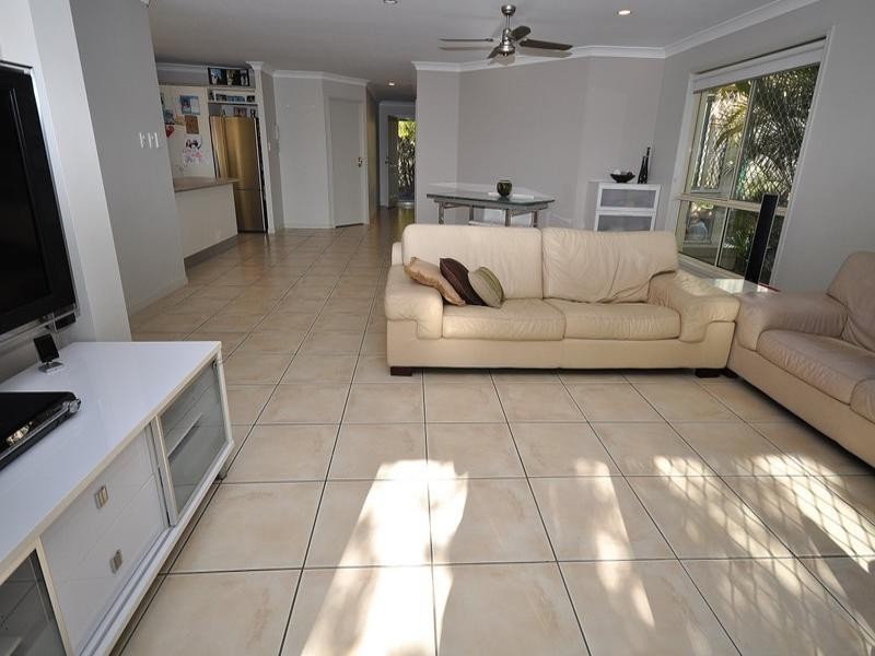 7/95 Arundel Drive, Arundel QLD 4214
