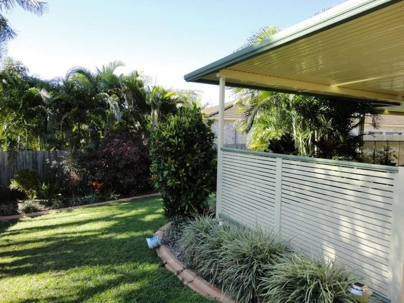 15 Oak Hill Crescent, Parkwood QLD 4214