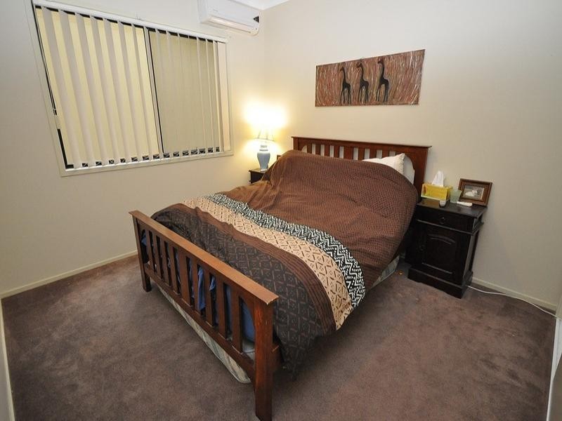 35 Midway Terrace, Pacific Pines QLD 4211