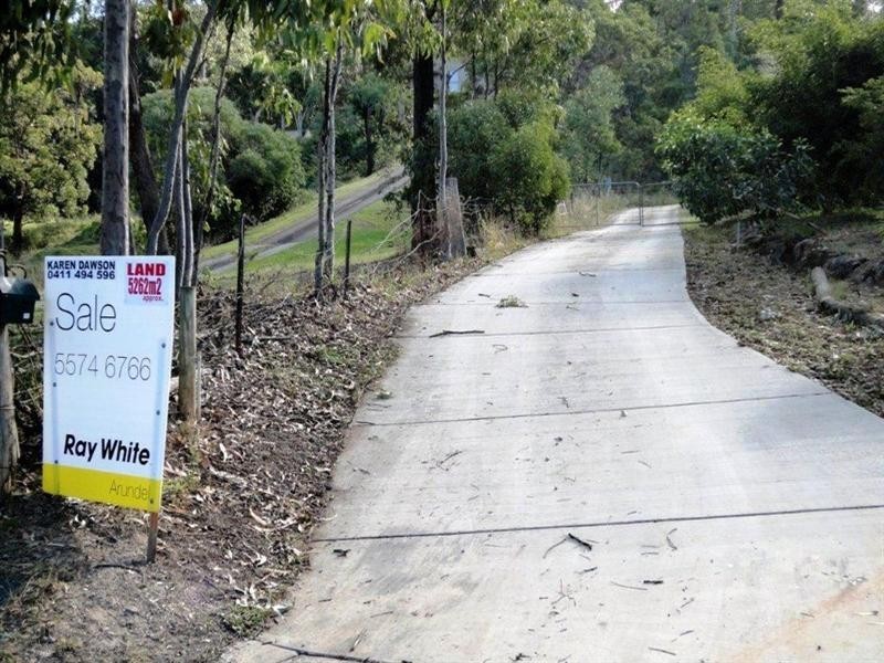 11 Brushwood Drive, Parkwood QLD 4214