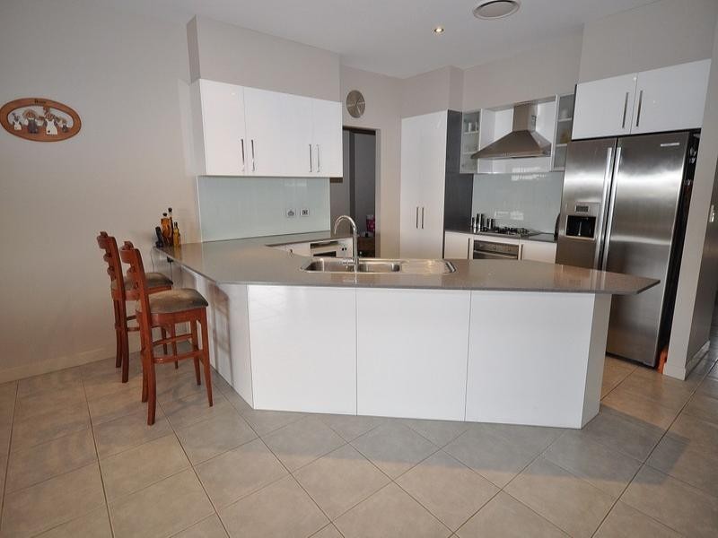 81 Salvado Drive, Pacific Pines QLD 4211