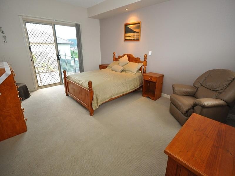 81 Salvado Drive, Pacific Pines QLD 4211