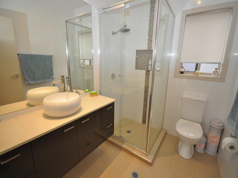 81 Salvado Drive, Pacific Pines QLD 4211