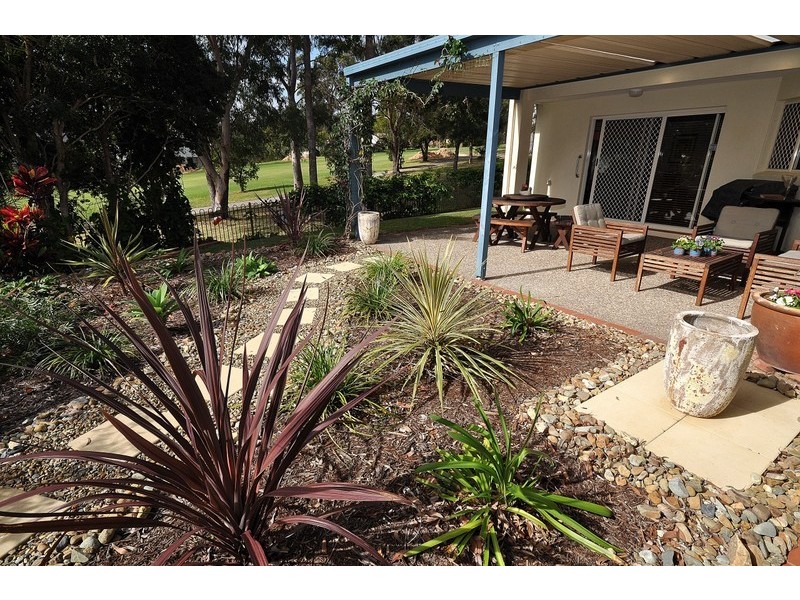 35 Chichester Drive, Arundel QLD 4214