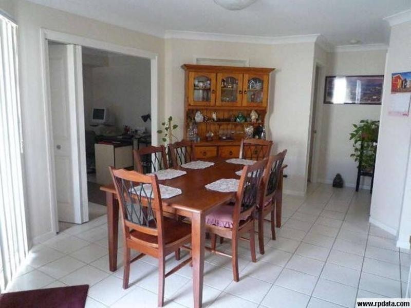 28 Leighanne Crescent, Arundel QLD 4214