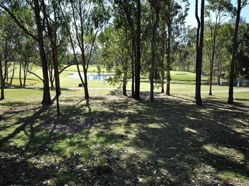 25 Hazel Court, Arundel QLD 4214