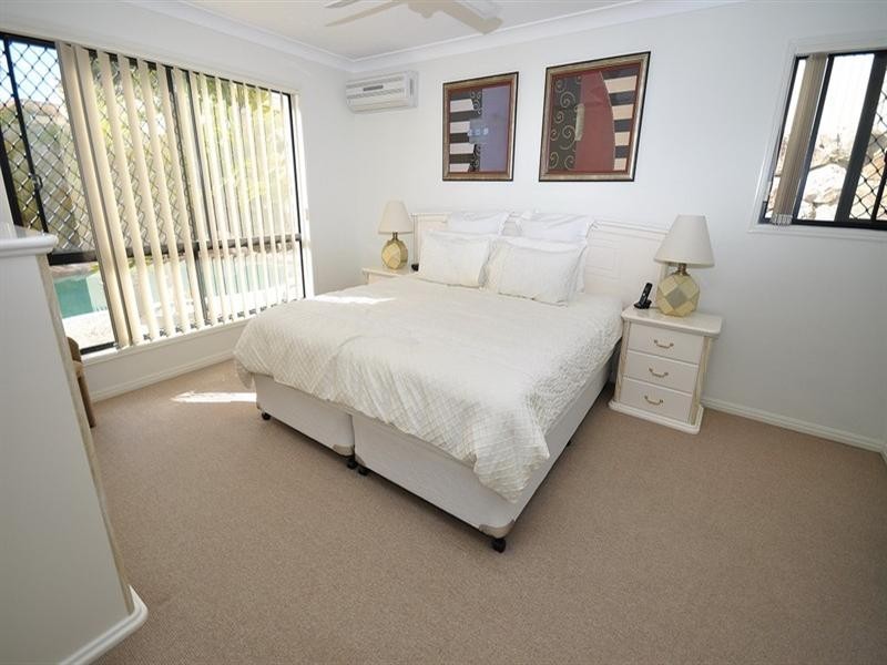 47 Golden Bear Drive, Arundel QLD 4214