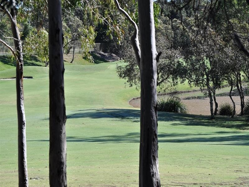 9 Waterwood Court, Arundel QLD 4214