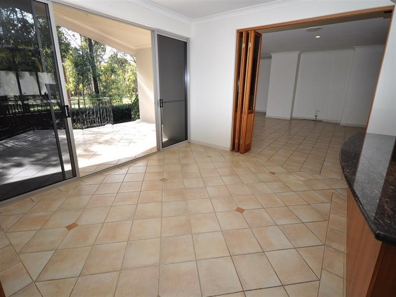 9 Waterwood Court, Arundel QLD 4214