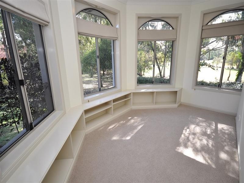 9 Waterwood Court, Arundel QLD 4214