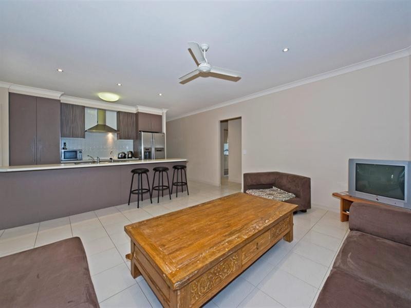 8 Monarch Avenue, Upper Coomera QLD 4209