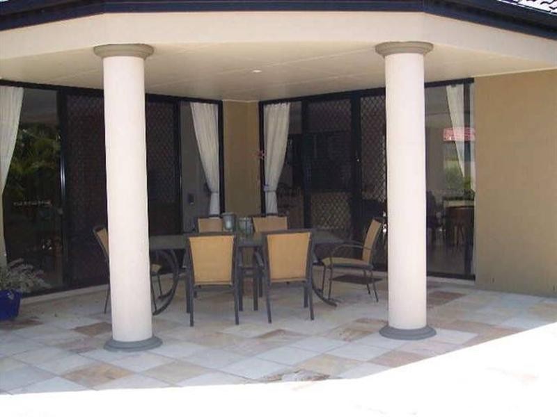 12 Blackfen Court, Arundel QLD 4214