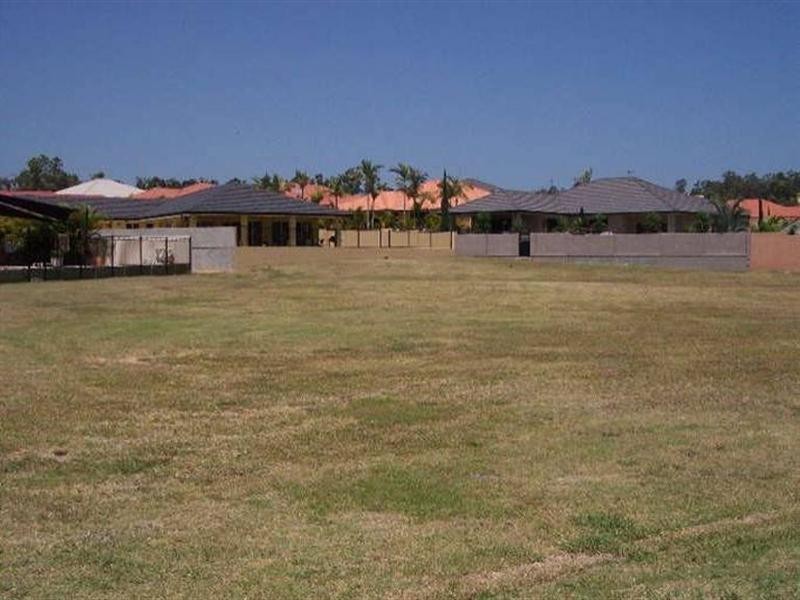 12 Blackfen Court, Arundel QLD 4214