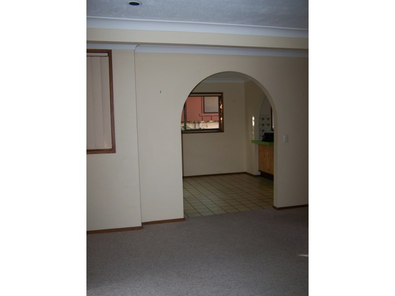 1/19 Pine Avenue, Surfers Paradise QLD 4217