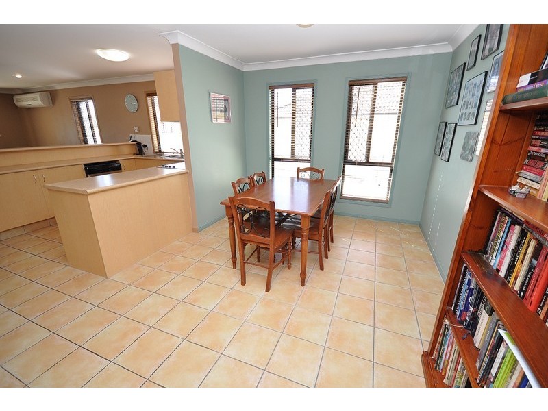 118 Christina Ryan Way, Arundel QLD 4214