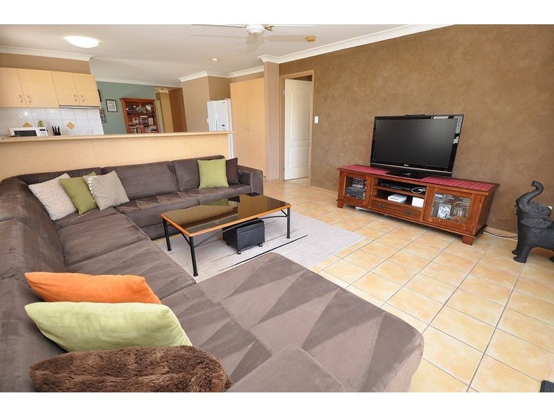 118 Christina Ryan Way, Arundel QLD 4214