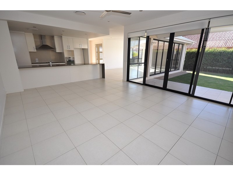 23 Rushcutter Avenue, Oxenford QLD 4210