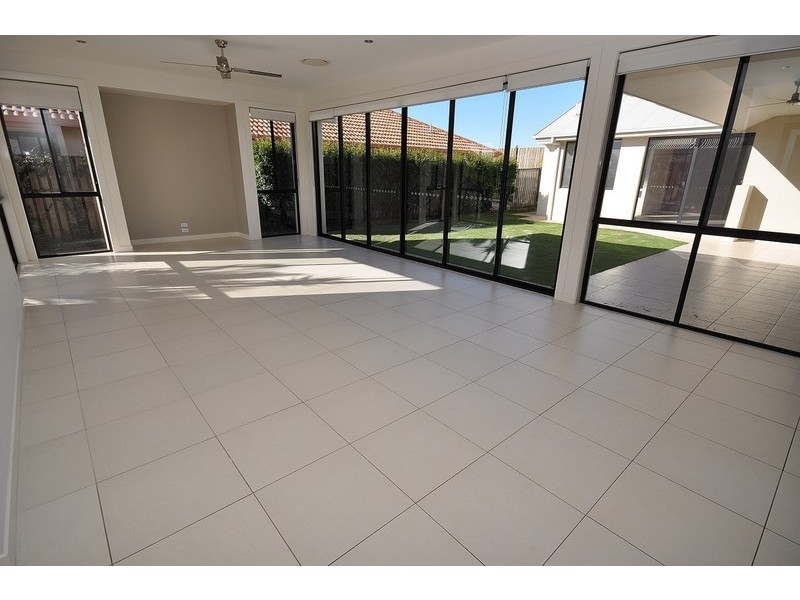 23 Rushcutter Avenue, Oxenford QLD 4210