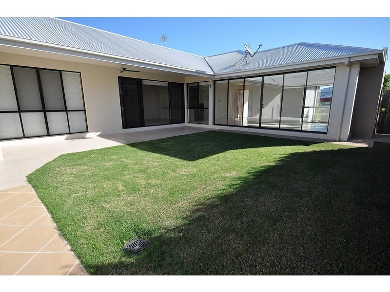 23 Rushcutter Avenue, Oxenford QLD 4210