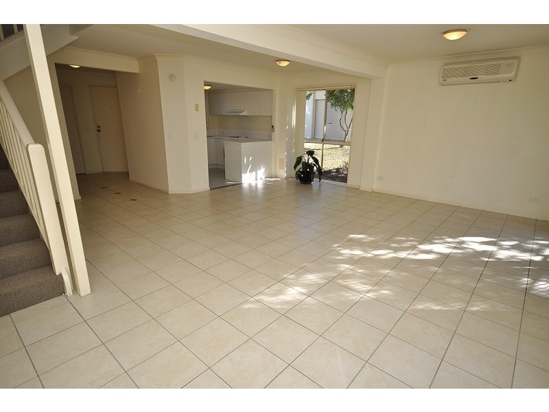 43/3 Arundel Drive, Arundel QLD 4214