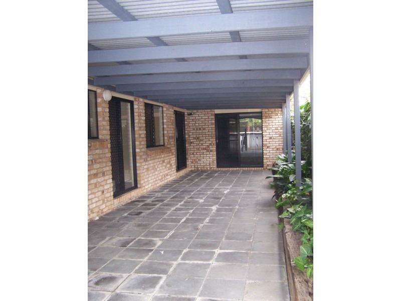 16 Drysdale Lane, Parkwood QLD 4214