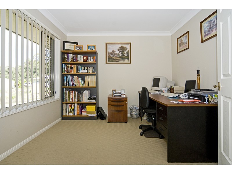 2/11 Woodlands Way, Parkwood QLD 4214