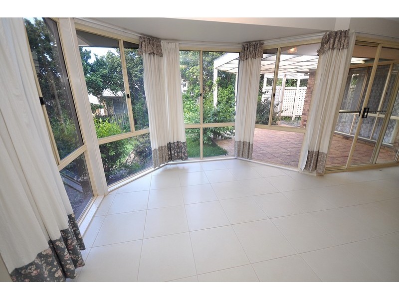 8 Mansfield Court, Parkwood QLD 4214