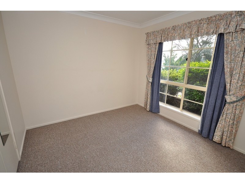 8 Mansfield Court, Parkwood QLD 4214