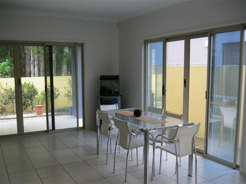 19 Portreeves Place, Arundel QLD 4214