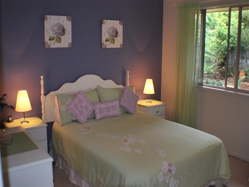 18 Clubhouse Drive, Arundel QLD 4214