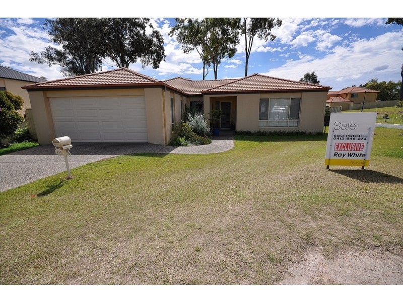 154 Christina Ryan Way, Arundel QLD 4214