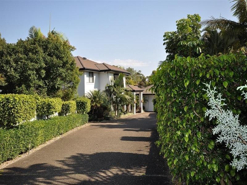 3 Delonix Court, Arundel QLD 4214