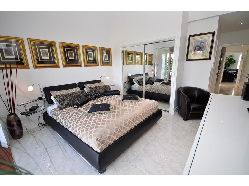 27/76 Chichester Drive, Arundel QLD 4214