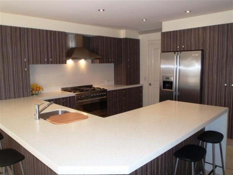 4 Fitzalan Circuit, Arundel QLD 4214