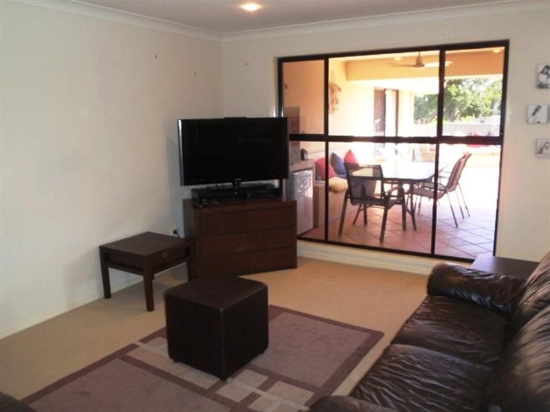 4 Fitzalan Circuit, Arundel QLD 4214