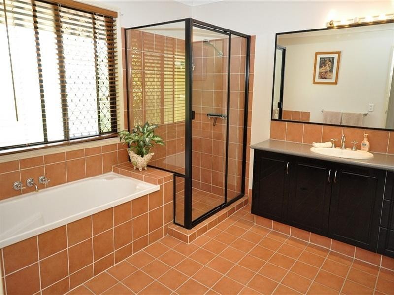 21 O’Brien Court, Arundel QLD 4214