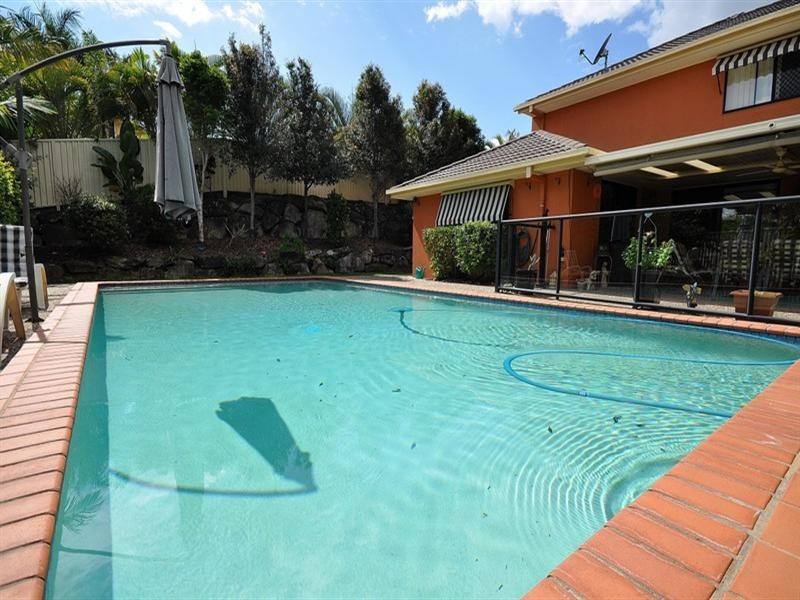 21 O’Brien Court, Arundel QLD 4214