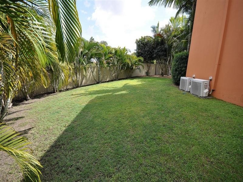 21 O’Brien Court, Arundel QLD 4214