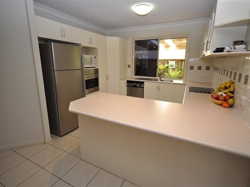 21 Pasture Place, Mount Nathan QLD 4211