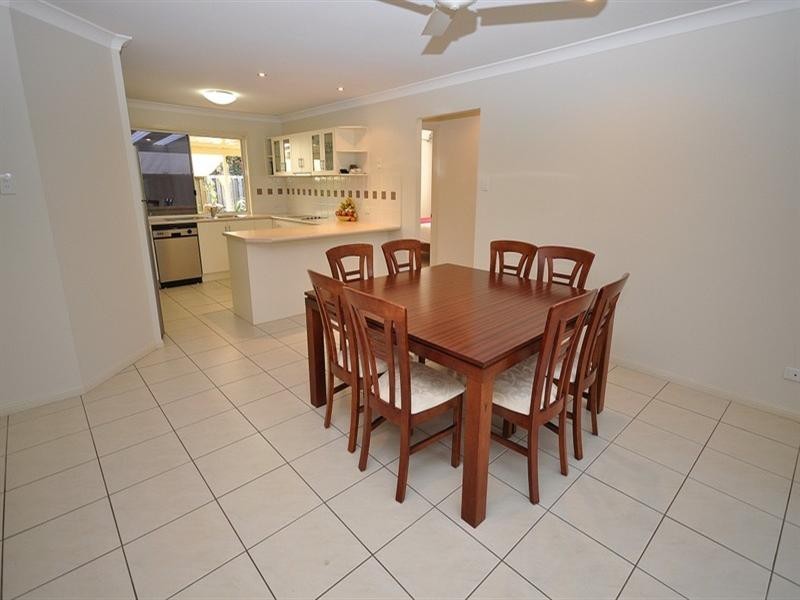 21 Pasture Place, Mount Nathan QLD 4211