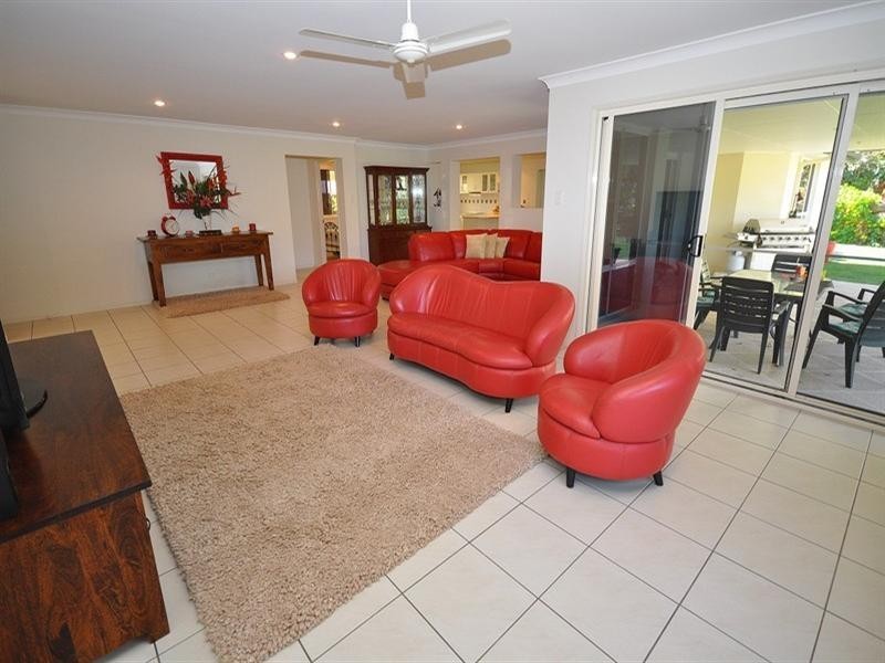 21 Pasture Place, Mount Nathan QLD 4211