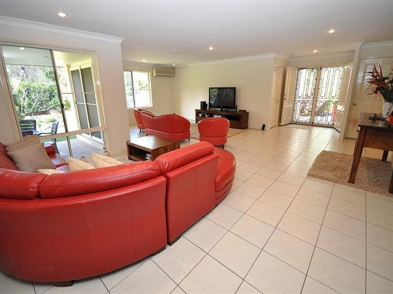 21 Pasture Place, Mount Nathan QLD 4211