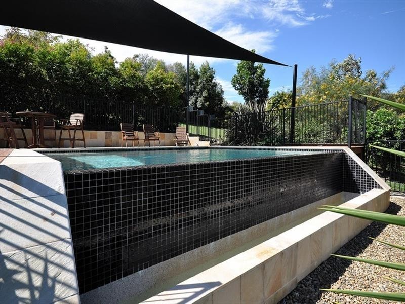 21 Pasture Place, Mount Nathan QLD 4211