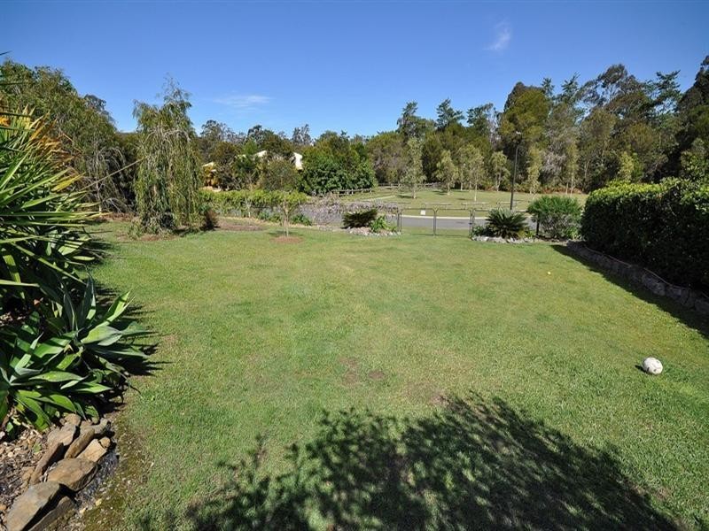 21 Pasture Place, Mount Nathan QLD 4211