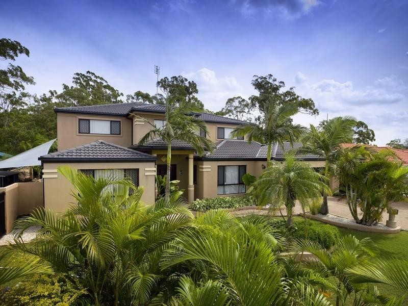 14 Leeds Close, Arundel QLD 4214