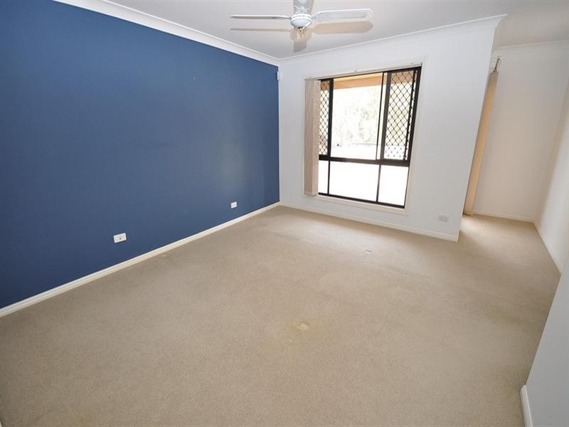 14 Leeds Close, Arundel QLD 4214