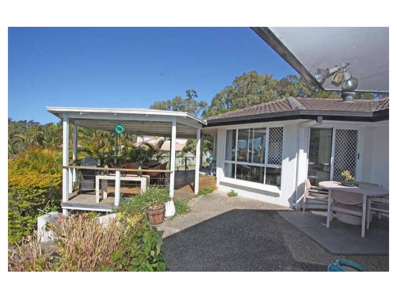 12 Benalla Court, Parkwood QLD 4214