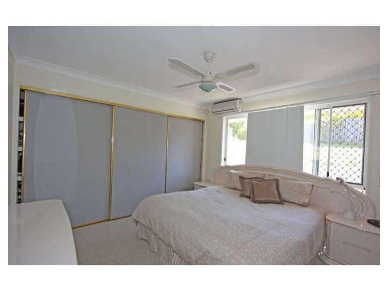 12 Benalla Court, Parkwood QLD 4214